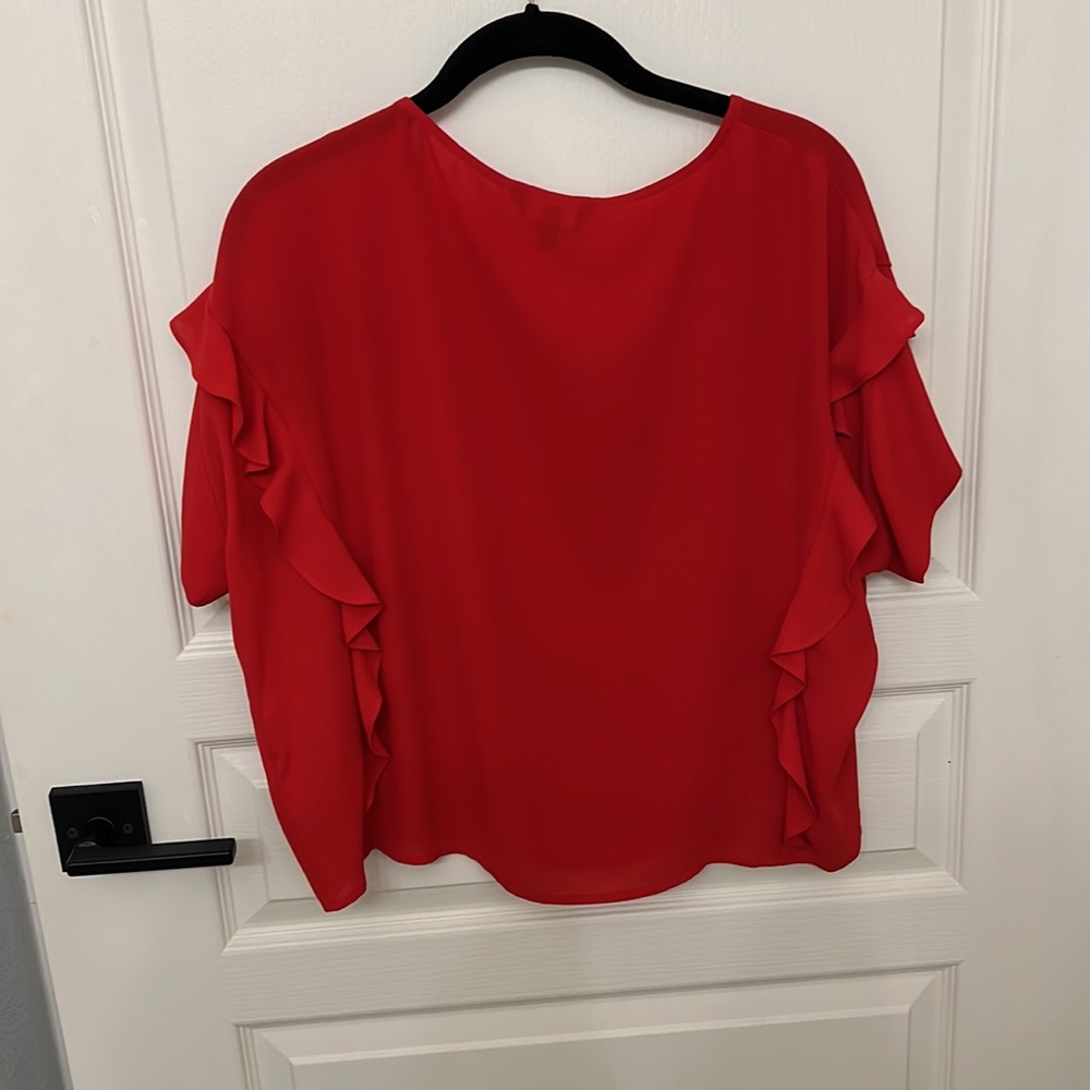 Red Express Top - Picture 2 of 3